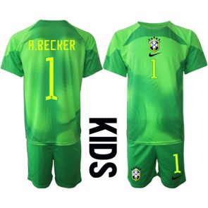 Brasilien Alisson Becker #1 Målvakt babykläder Bortatröja barn VM 2022 Korta ärmar (+ Korta byxor)